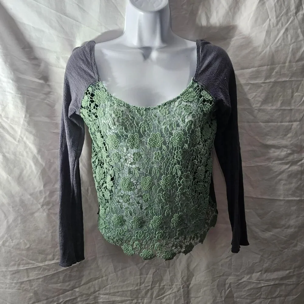 Vintage y2k free people indie crochet front long sleeve scoop neck top